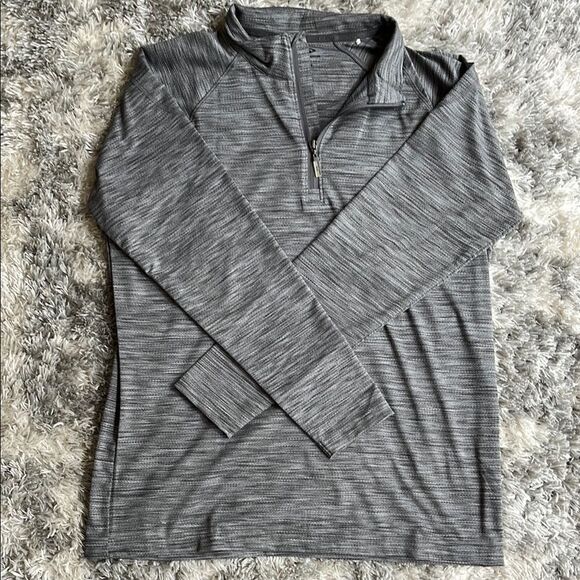 Gray Quarter-Zip Pullover - Picture 1 of 3